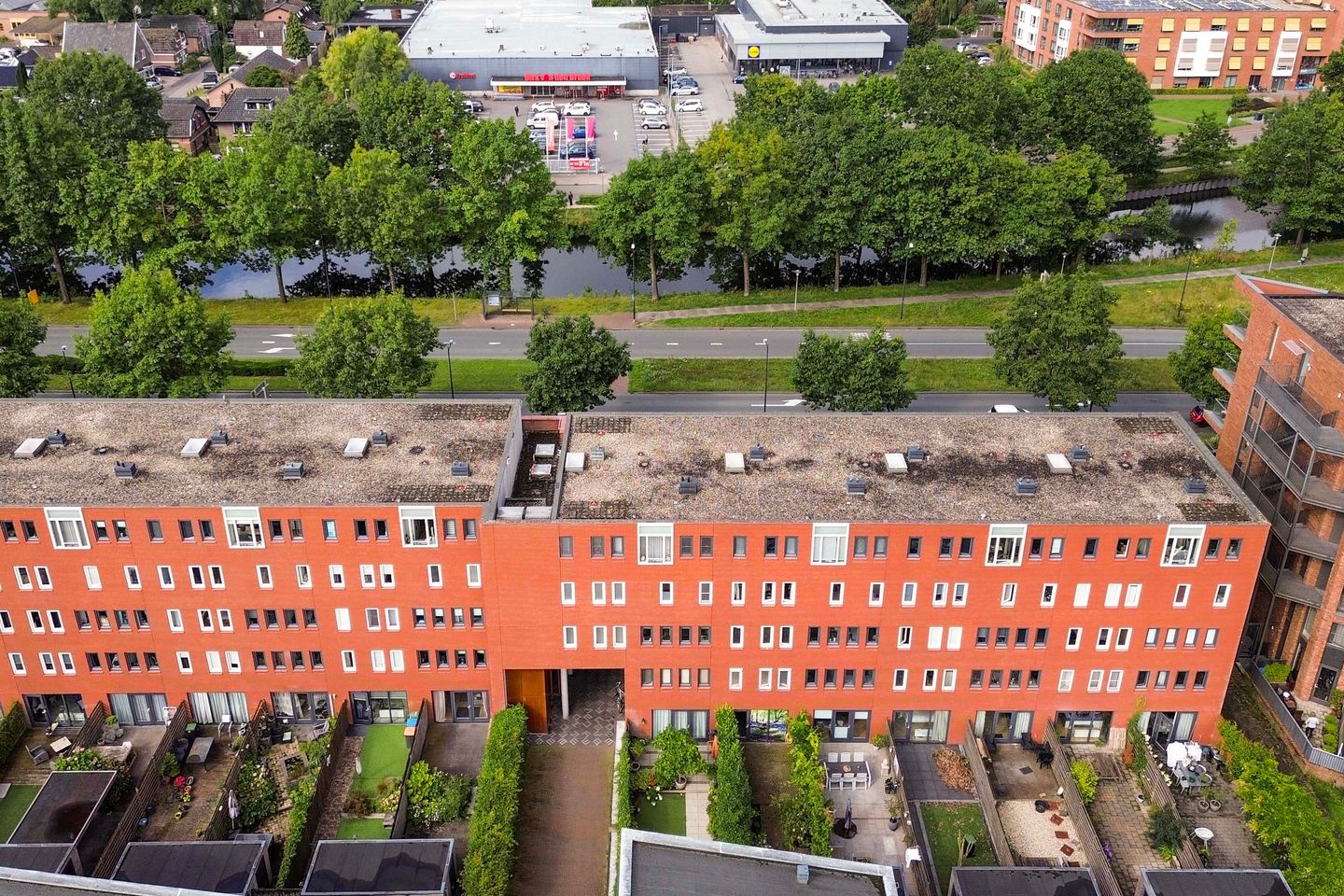 Foto 25 van Burgemeester Jhr. Quarles van Uffordlaan 475