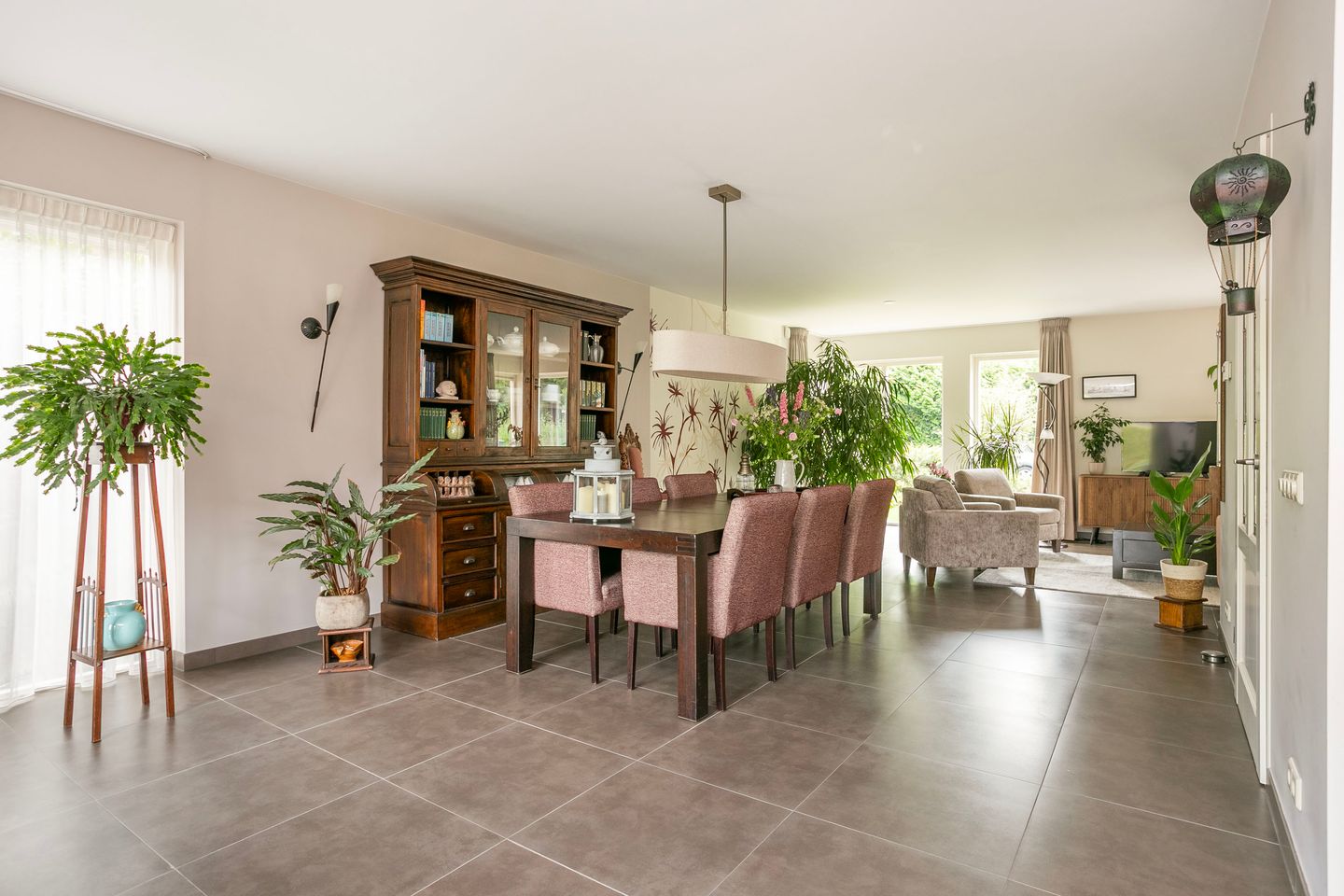 Foto 10 van Plettenburg 1-B