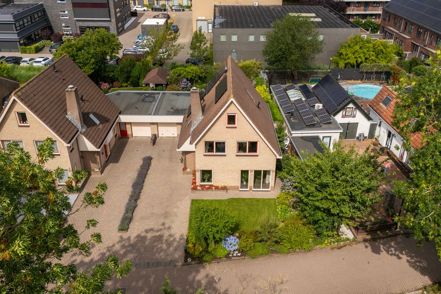 Foto 4 van Plettenburg 1-B