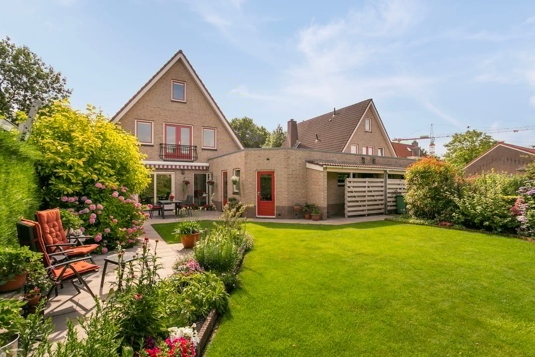 Foto 2 van Plettenburg 1-B