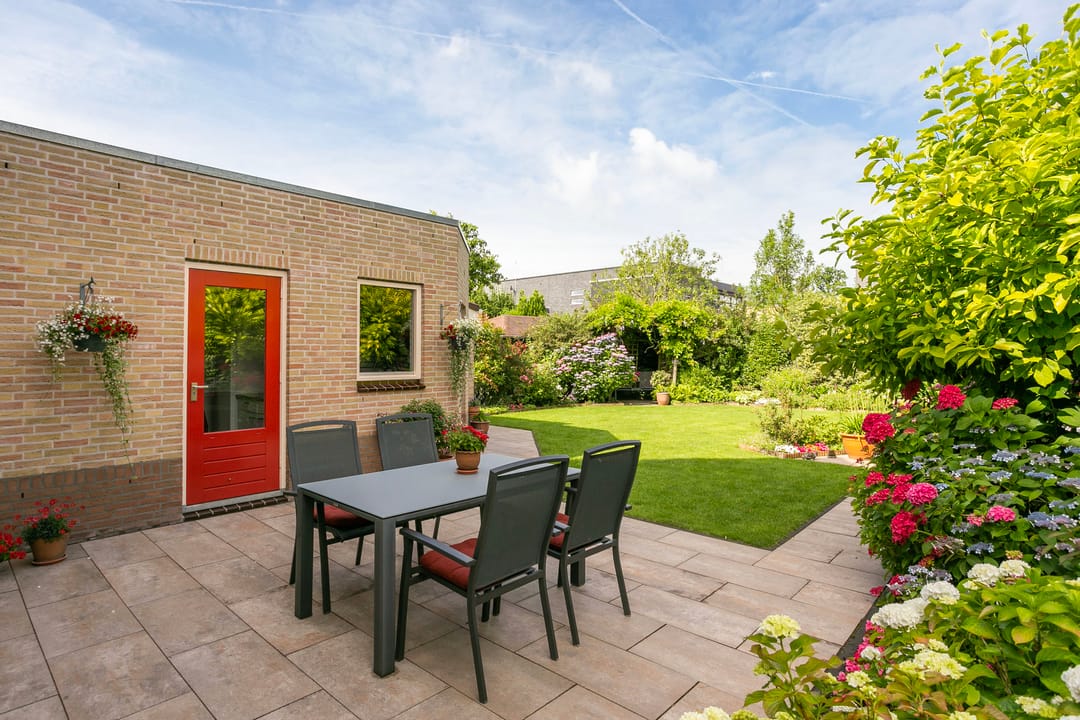 Foto 26 van Plettenburg 1-B