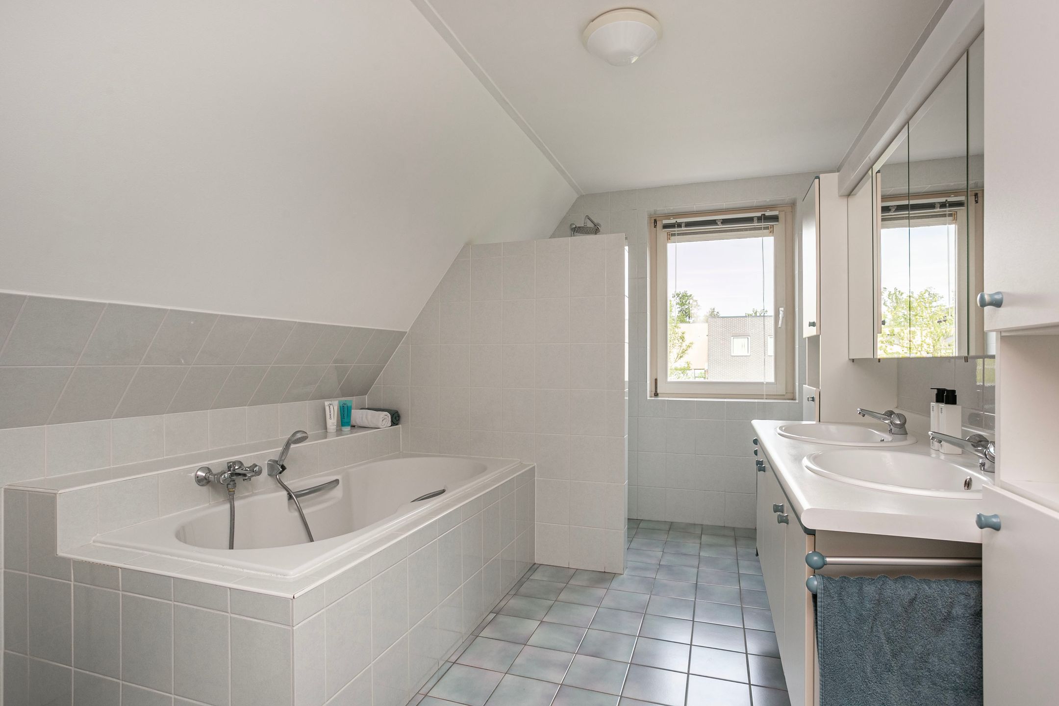 Foto 39 van Plettenburg 1-B