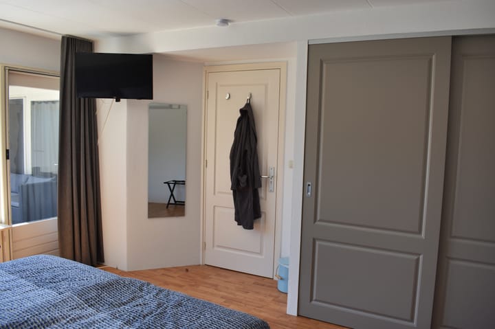 Photo 14 of Sint Domusstraat 81