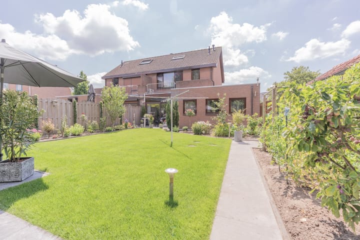 Foto 2 van Schoolstraat 68