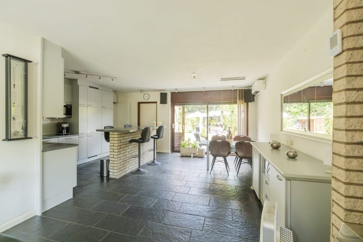 Foto 6 van Schoolstraat 68