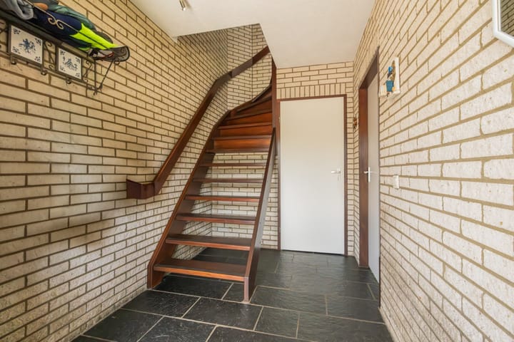 Foto 13 van Schoolstraat 68