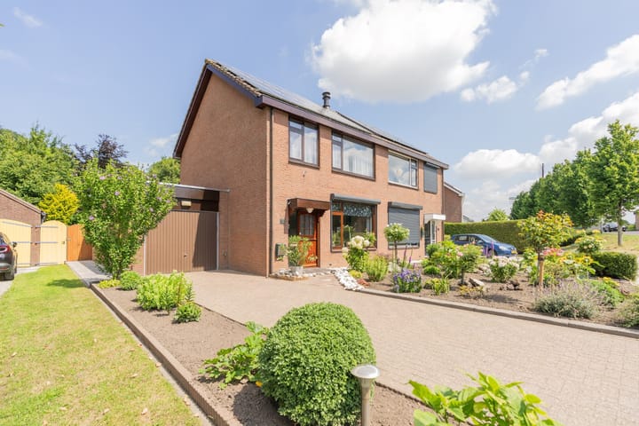 Foto 30 van Schoolstraat 68