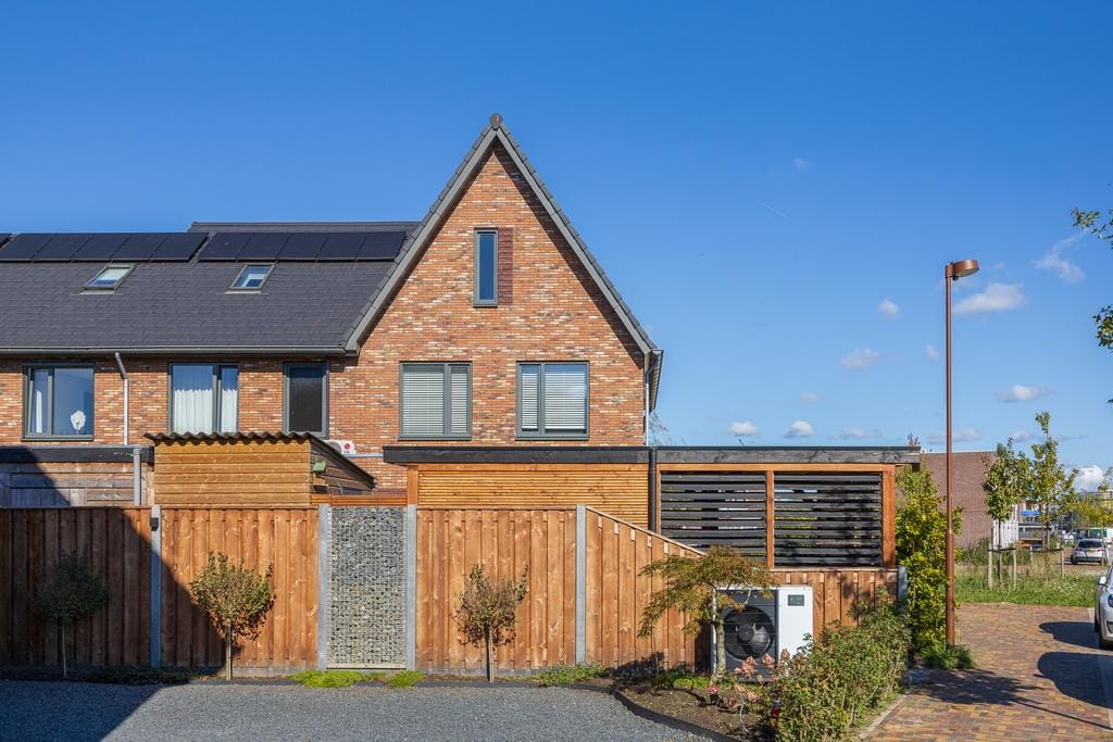 Foto 58 van A.J. van der Wielstraat 106