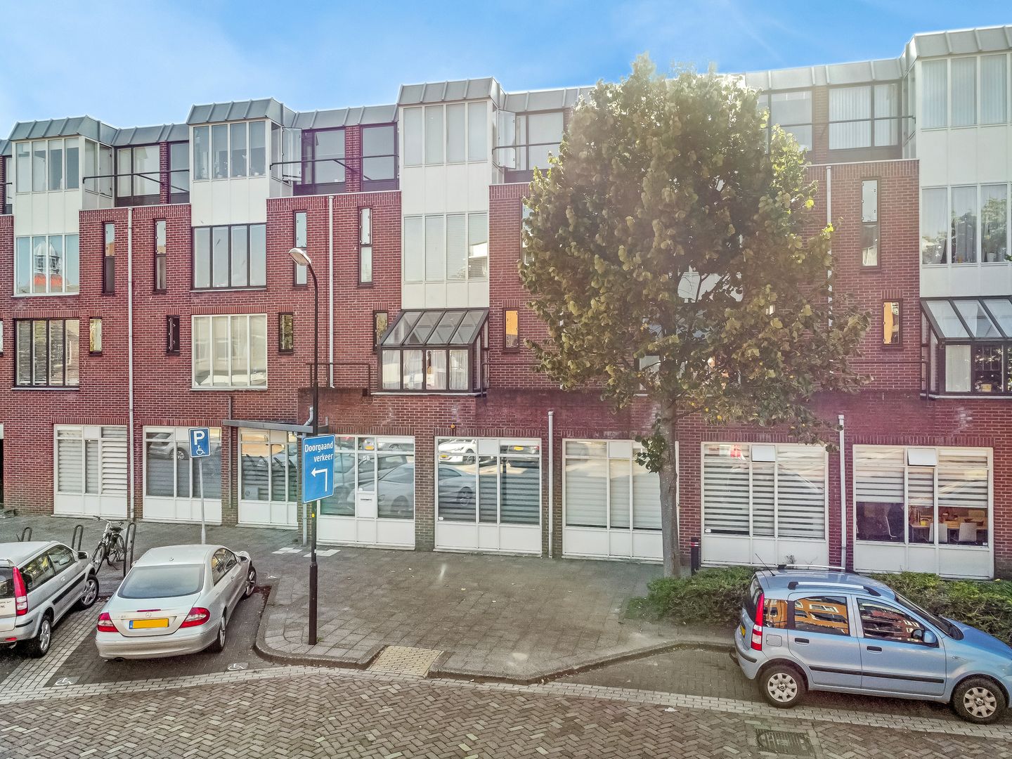 Bekijk foto 3 van Markt 58