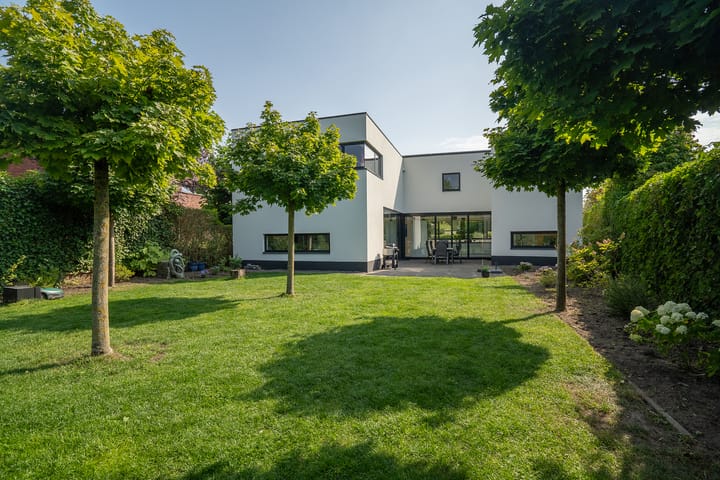 Photo 51 of Bamshoevelaan 4