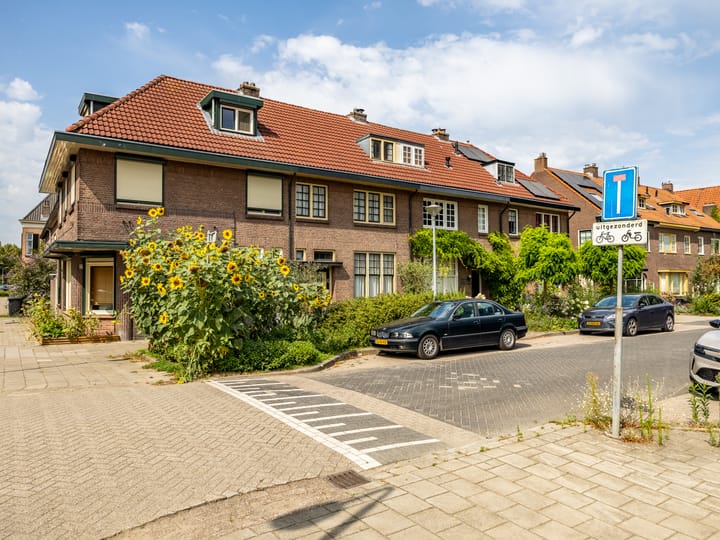 Foto 28 van Prins Bernhardlaan 3