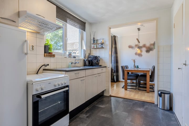 Foto 11 van Burgemeester van Poppelstraat 107