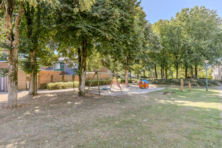 Foto 36 van Burgemeester van Poppelstraat 107