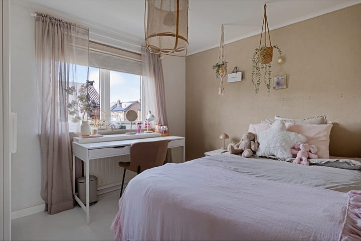 Foto 17 van Carry van Bruggenstraat 10