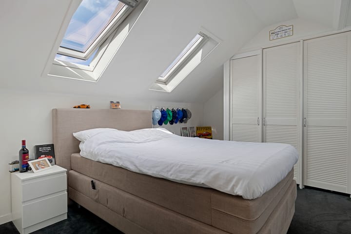 Foto 23 van Carry van Bruggenstraat 10