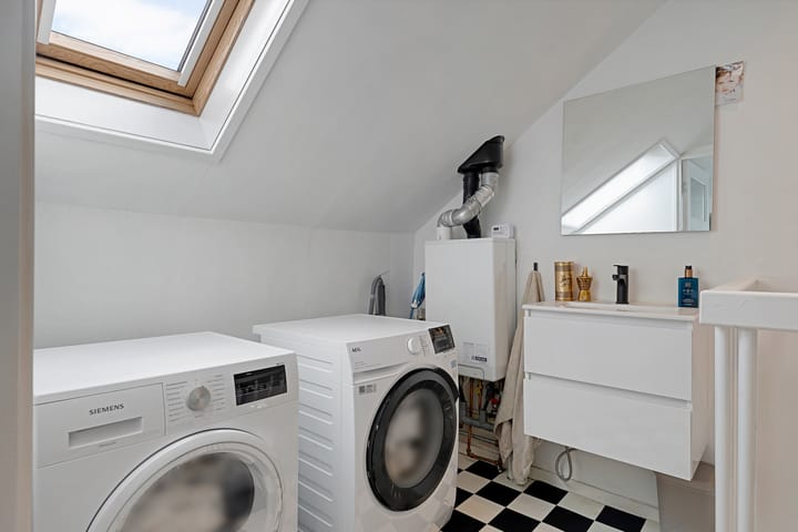 Foto 25 van Carry van Bruggenstraat 10