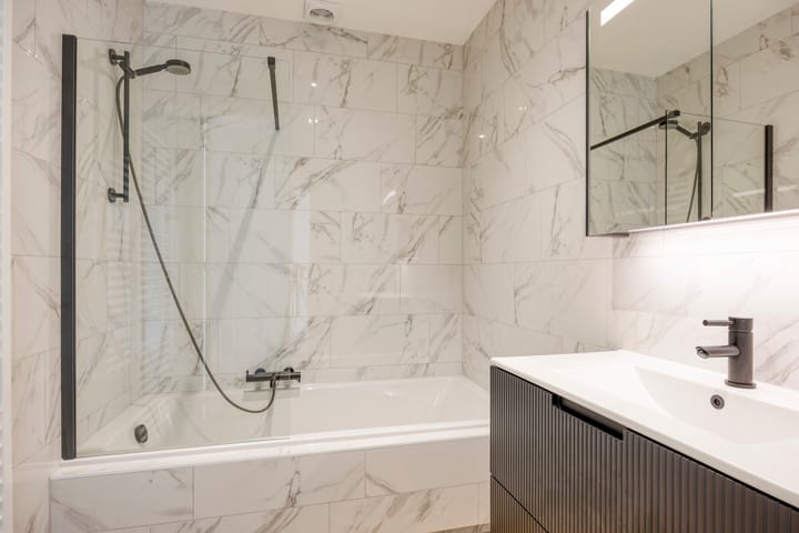 Photo 25 of Raadhuisstraat 60-A