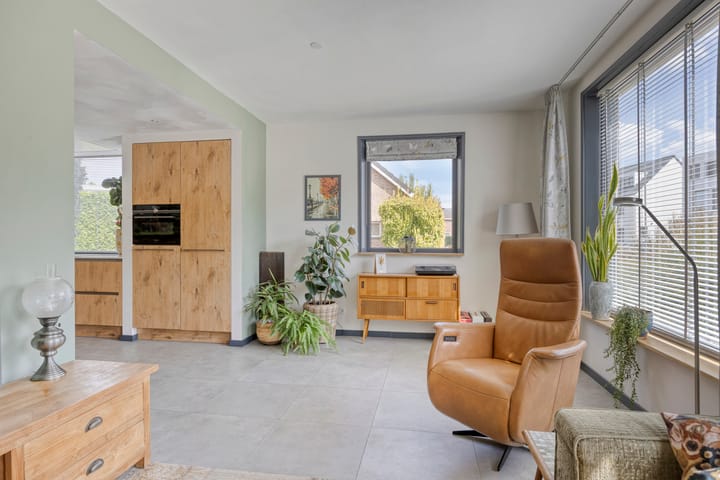 Photo 11 of Dorpstraat 109