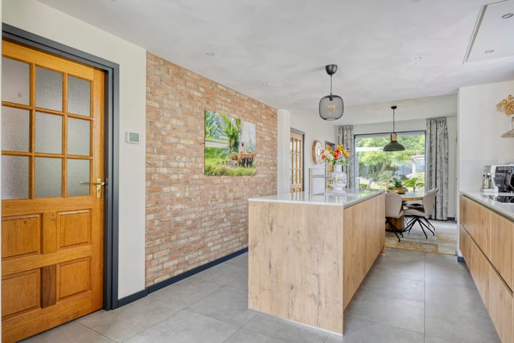 Photo 13 of Dorpstraat 109