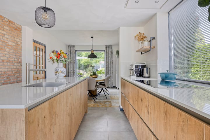 Photo 17 of Dorpstraat 109