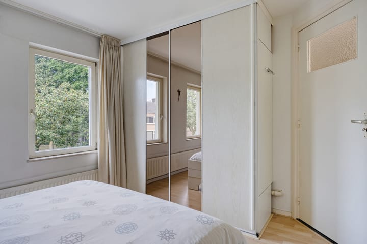 Photo 18 of Comestraat 1