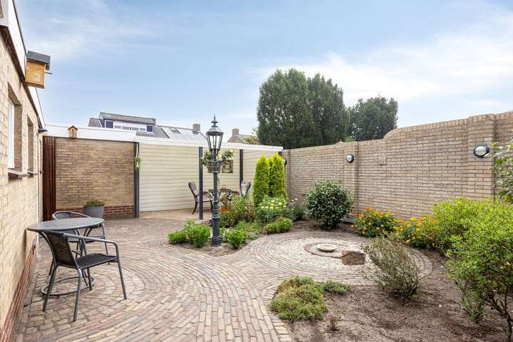 Photo 23 of Comestraat 1