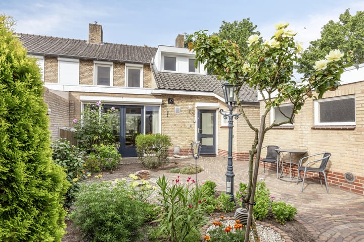 Photo 27 of Comestraat 1