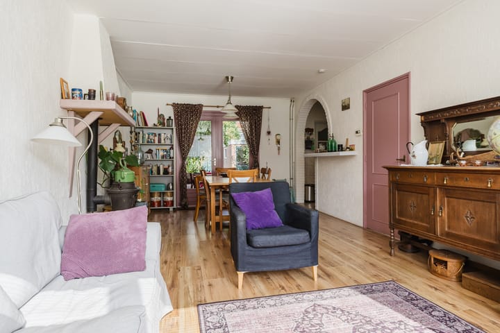 Foto 8 van Harm Nijholtstraat 4