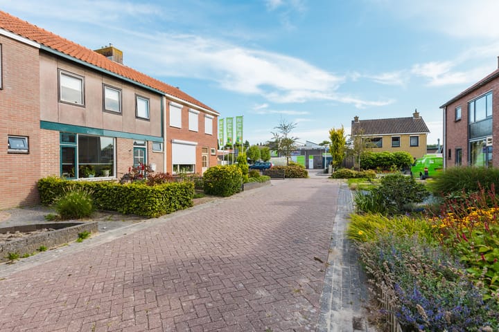 Foto 37 van Harm Nijholtstraat 4