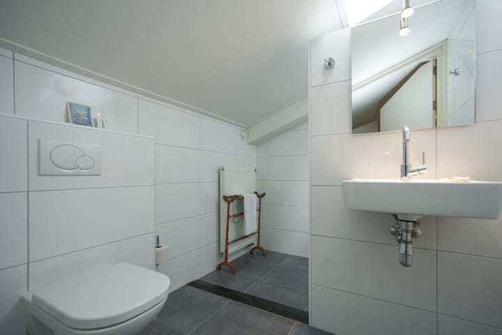 Foto 33 van Kwakkenbergweg 52