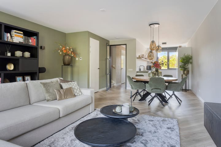 Foto 6 van Oeverhuyze 12