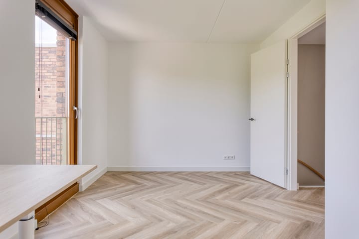 Foto 26 van Oeverhuyze 12