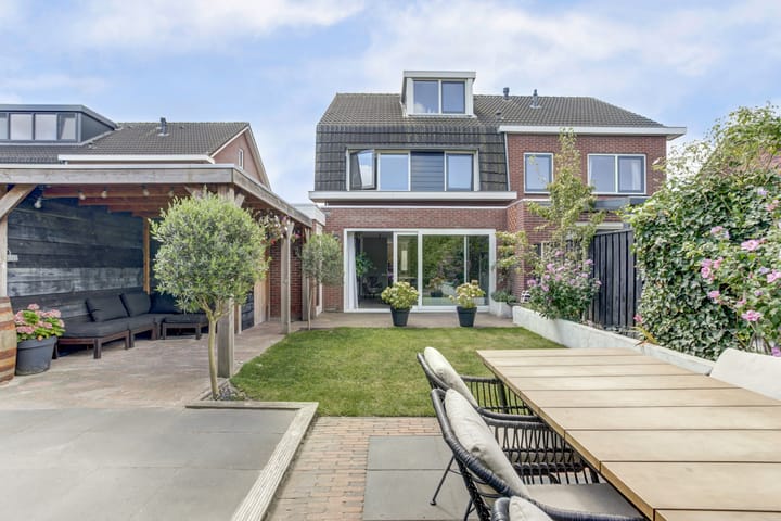 Foto 4 van Metselaarsgilde 9