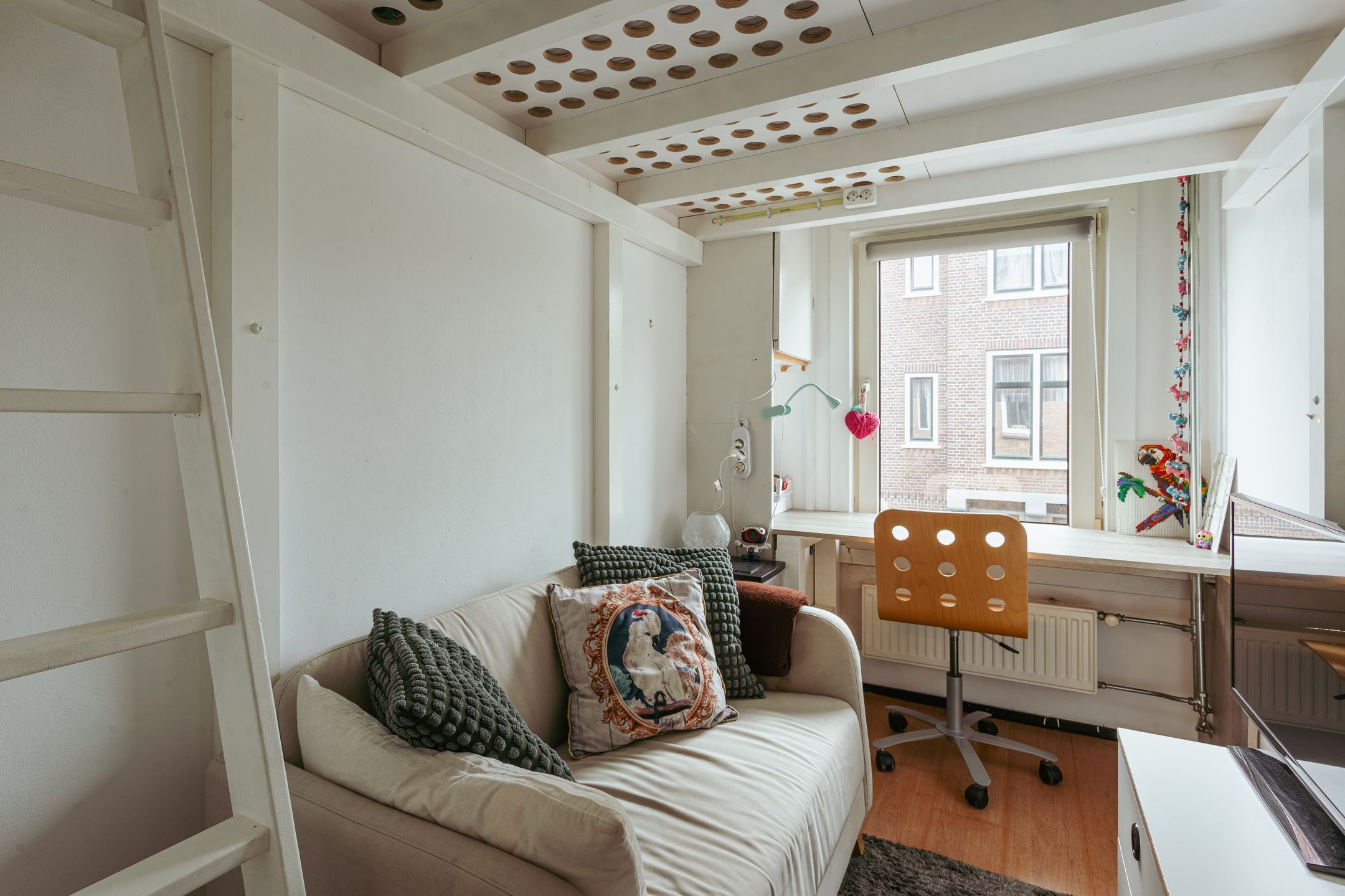 Foto 18 van Hazelaarstraat 93