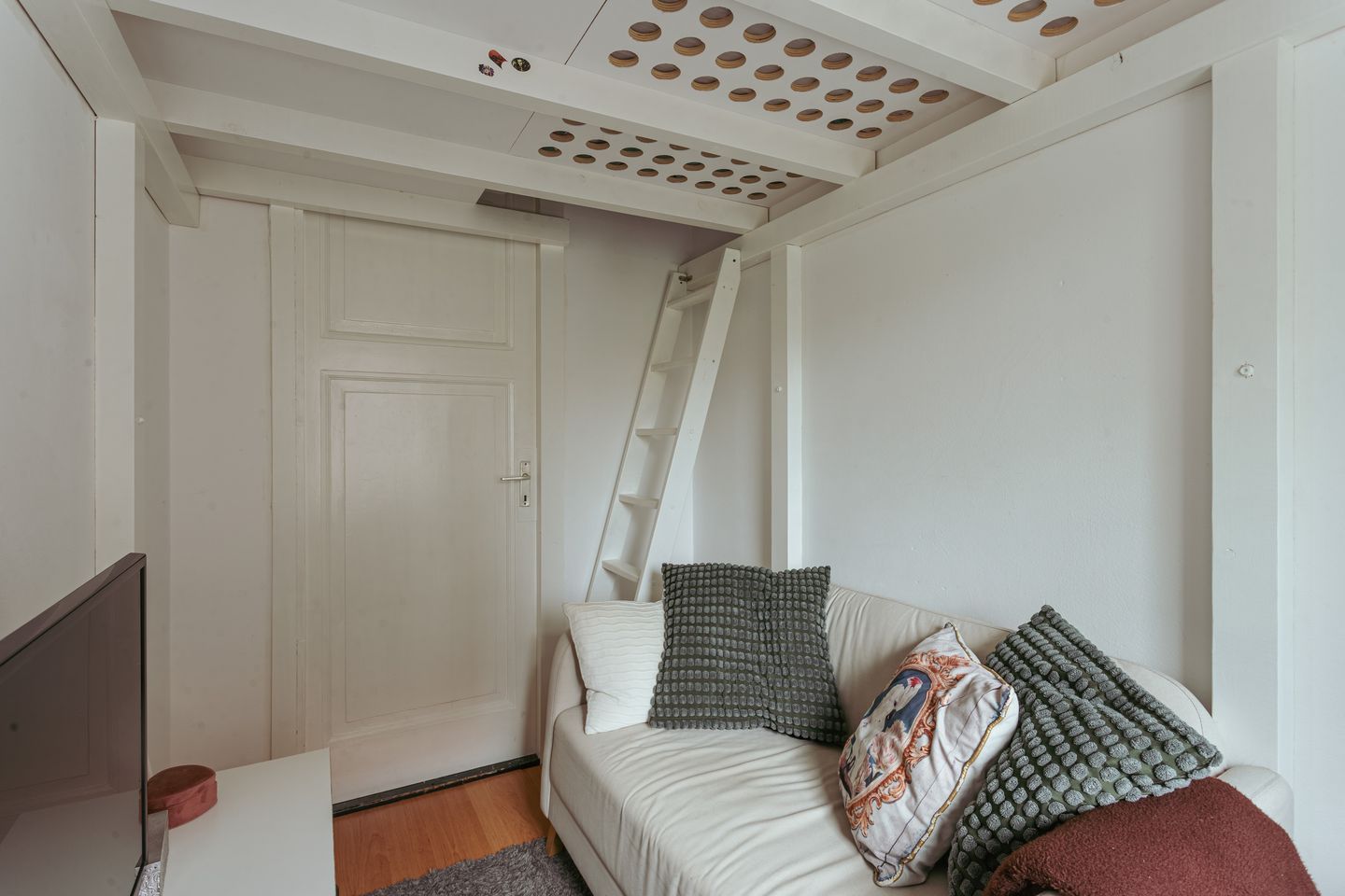 Foto 19 van Hazelaarstraat 93