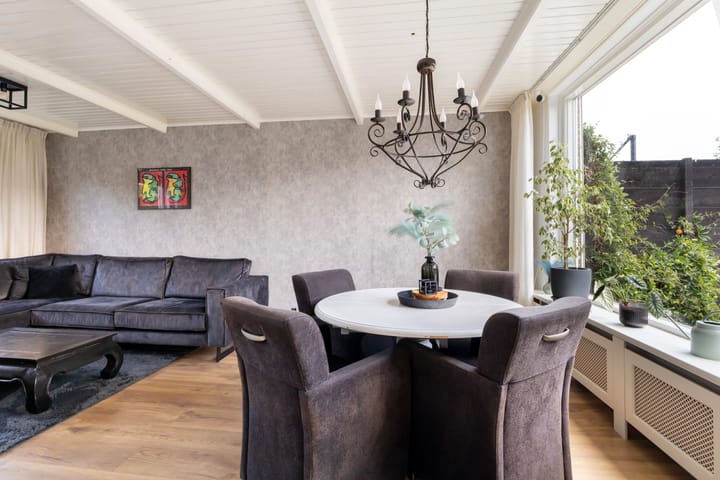 Foto 12 van Schoolstraat 52