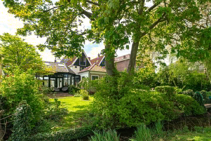 Foto 42 van Rechtestraat 142