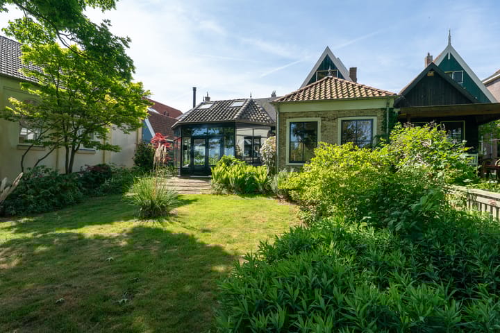 Foto 43 van Rechtestraat 142