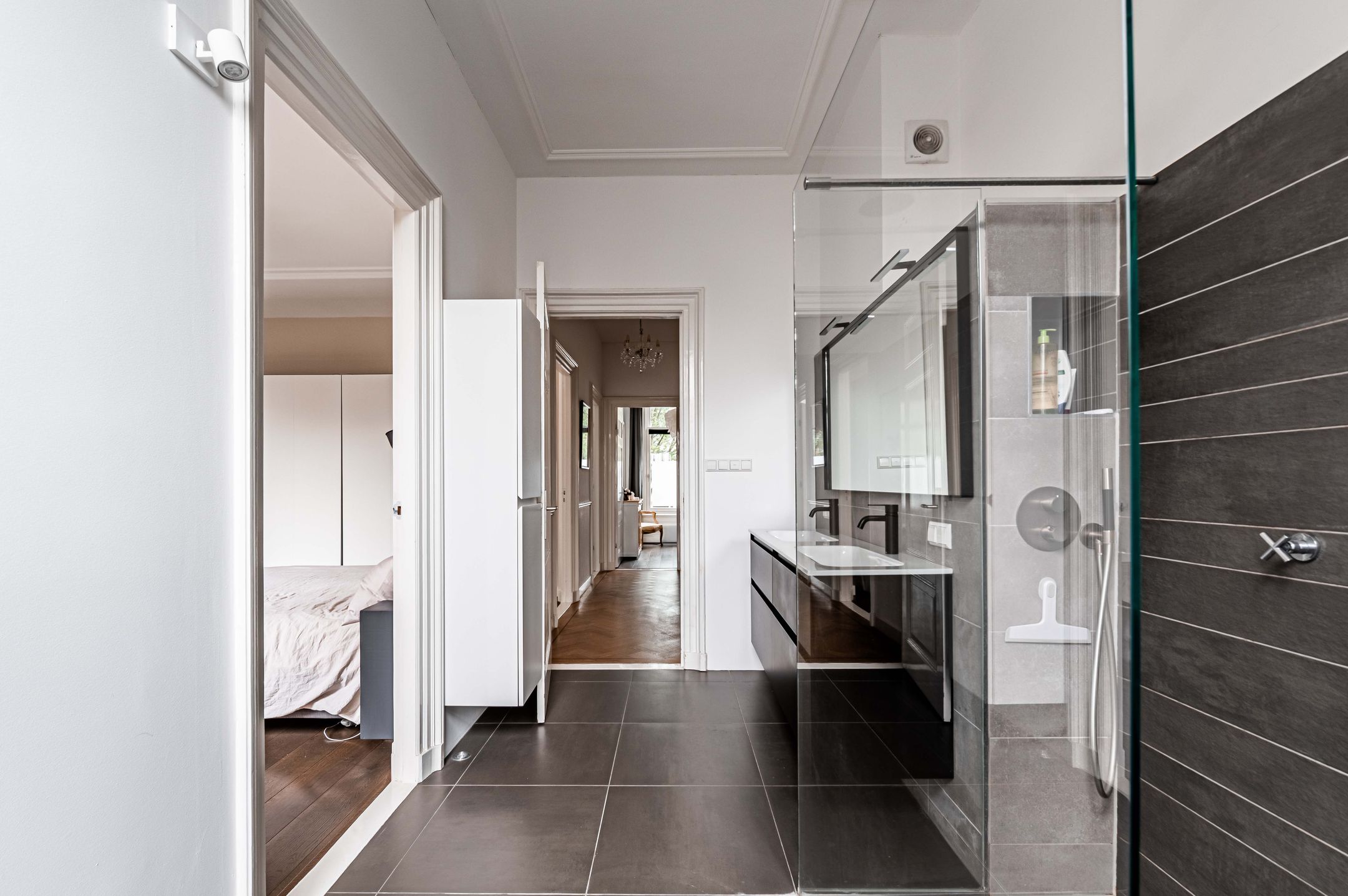 Foto 33 van Laan van Meerdervoort 202