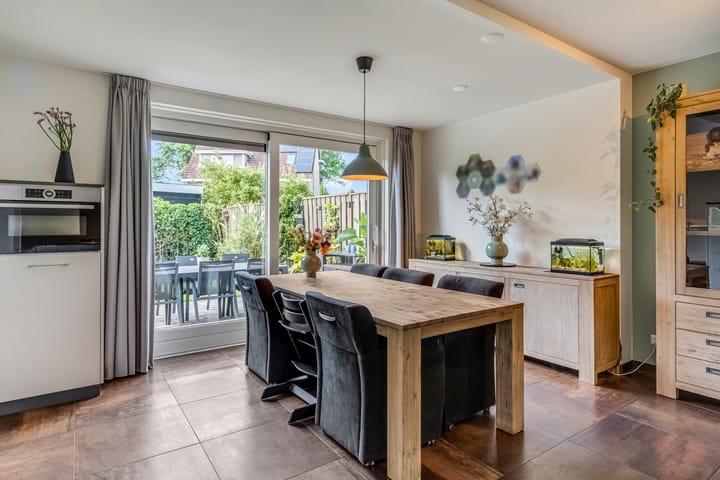 Photo 15 of Heinelaan 8