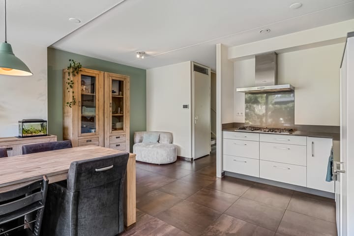 Photo 16 of Heinelaan 8