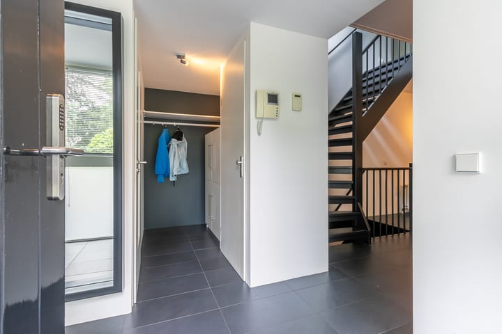 Photo 12 of van Lyndenlaan 10