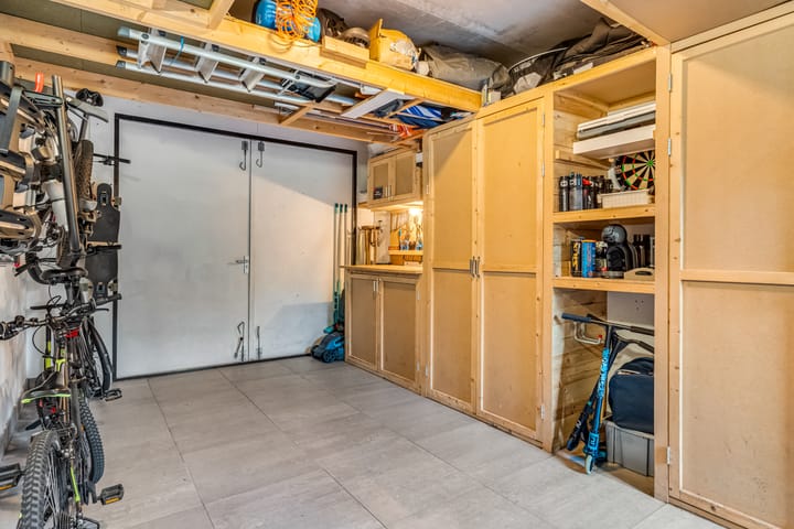 Photo 33 of Heinelaan 8