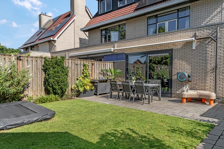 Photo 38 of Heinelaan 8