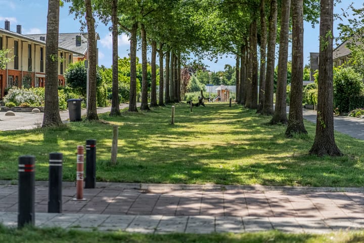 Photo 46 of Heinelaan 8