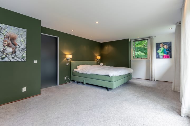 Photo 64 of van Lyndenlaan 10