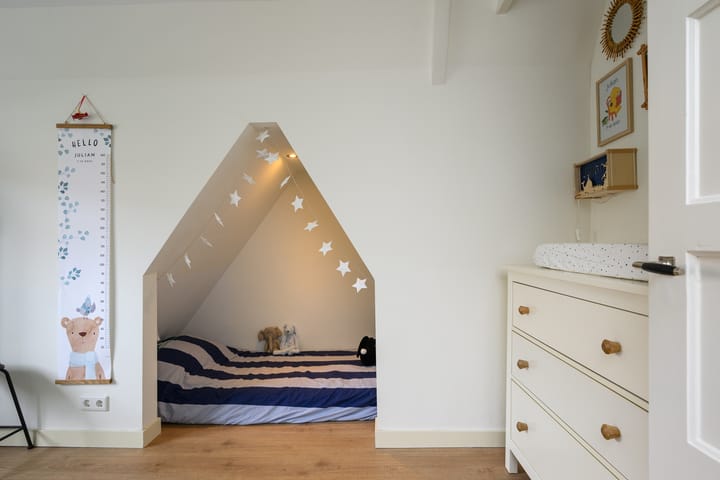 Photo 19 of Bellstraat 17