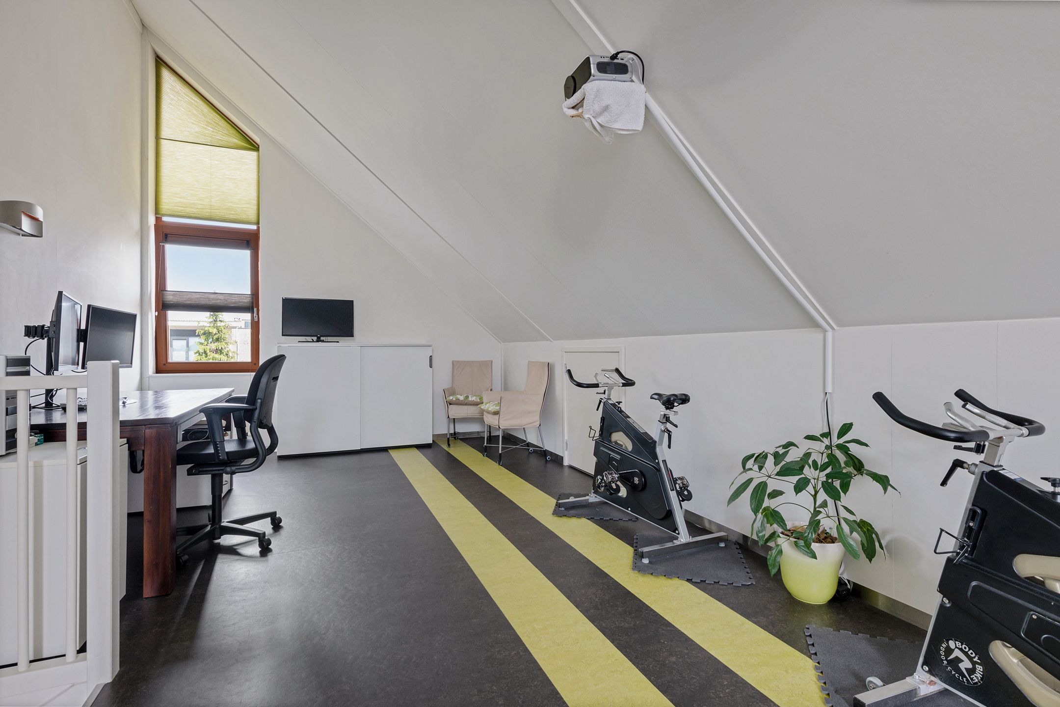 Photo 30 of Dieze 37