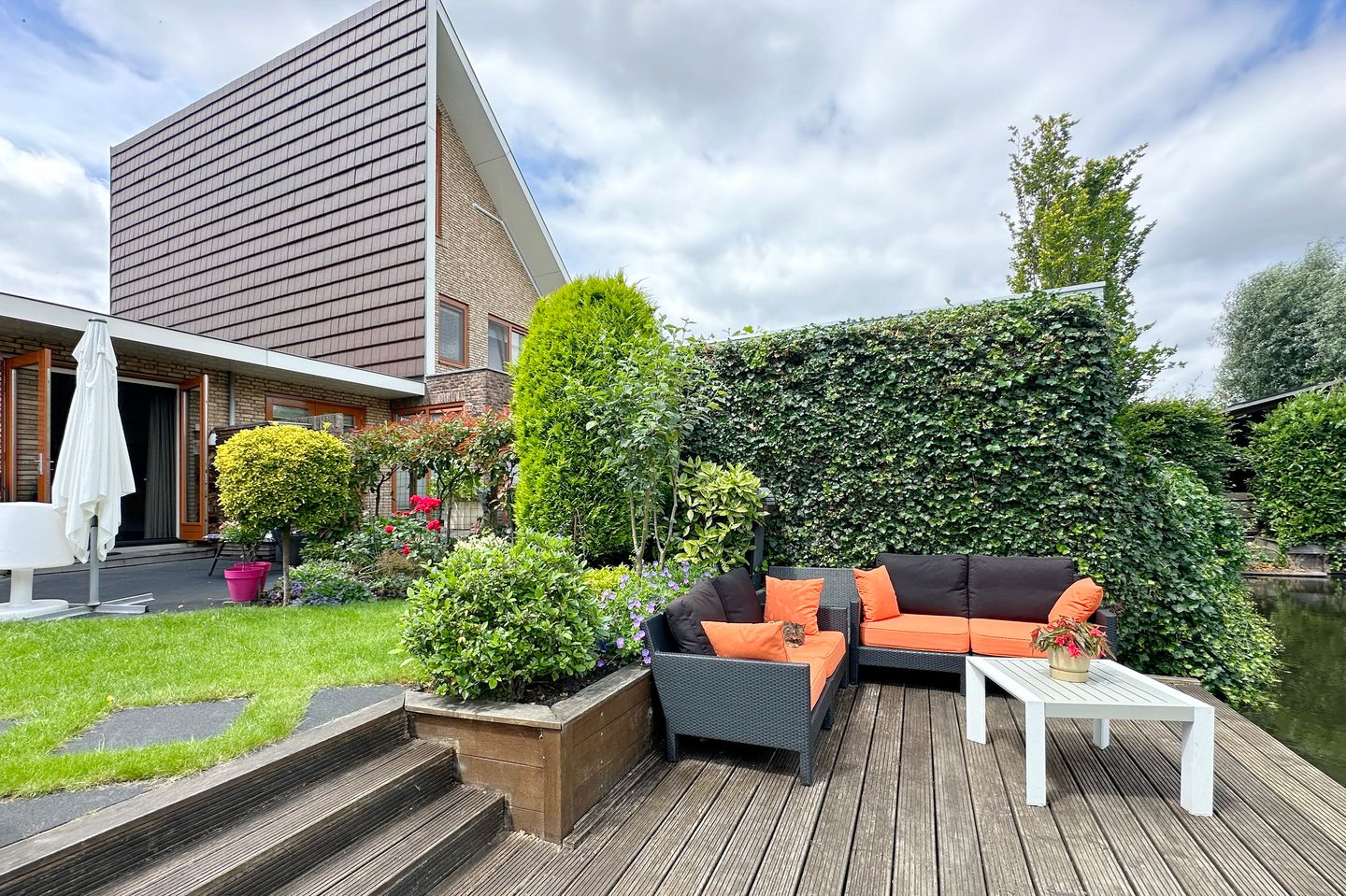 Photo 40 of Dieze 37