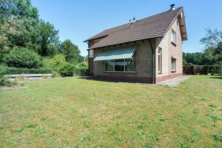 Foto 29 van De Braakweg 2